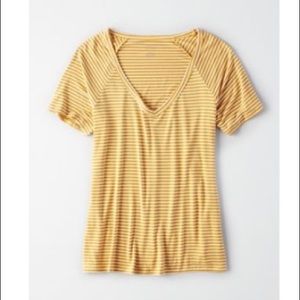American Eagle soft and sexy tee
